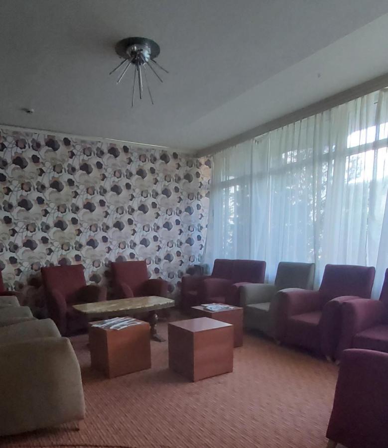 In Hotel Hajdúszoboszló Екстериор снимка